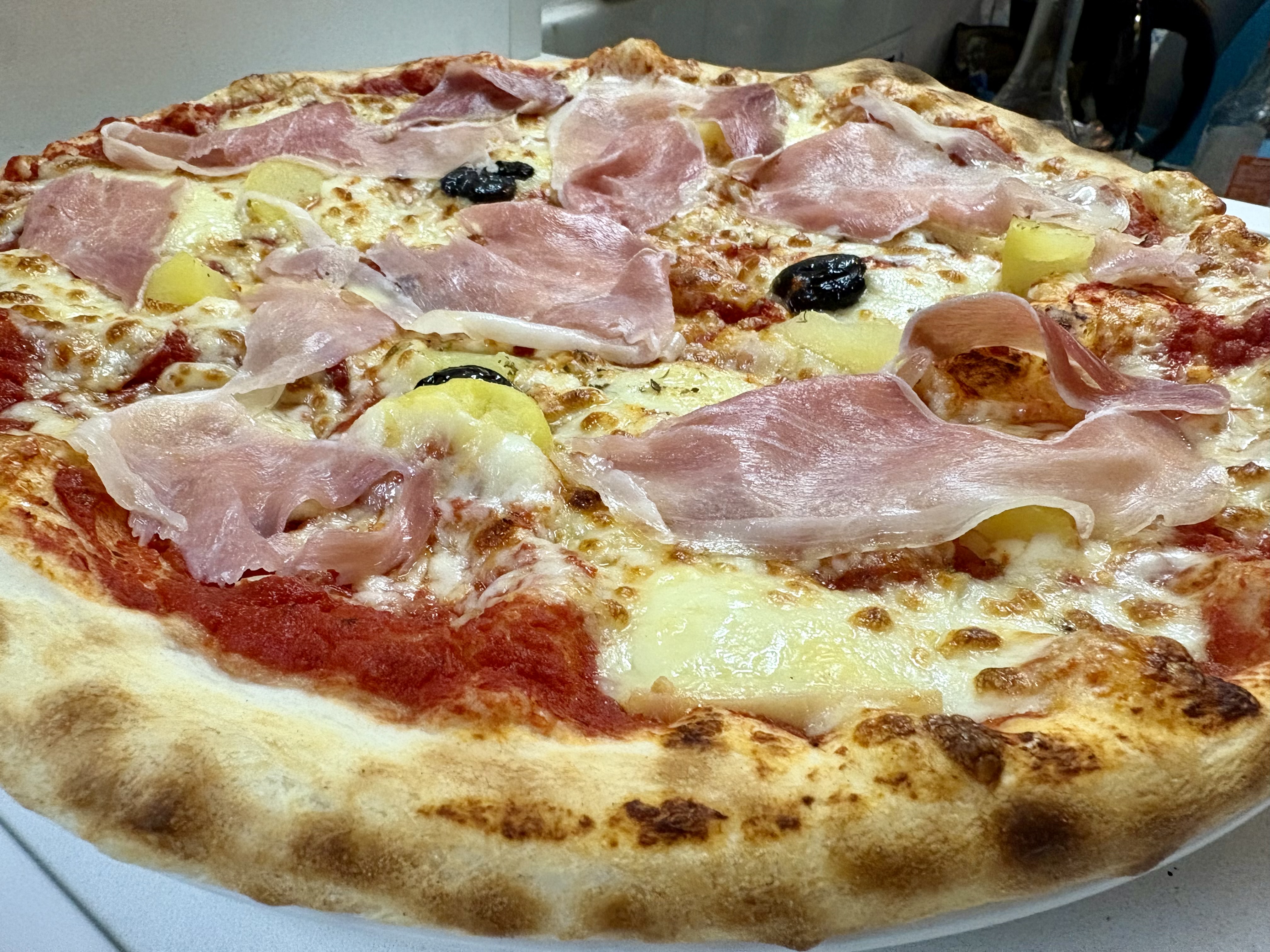 Le Petit Croc Pizzeria